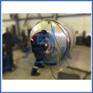 Купить ёмкости и баки из нержавеющей стали от завода УЗСК в Екатеринбурге